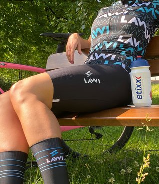 Dámské cyklistické kraťasy PR_01016_04